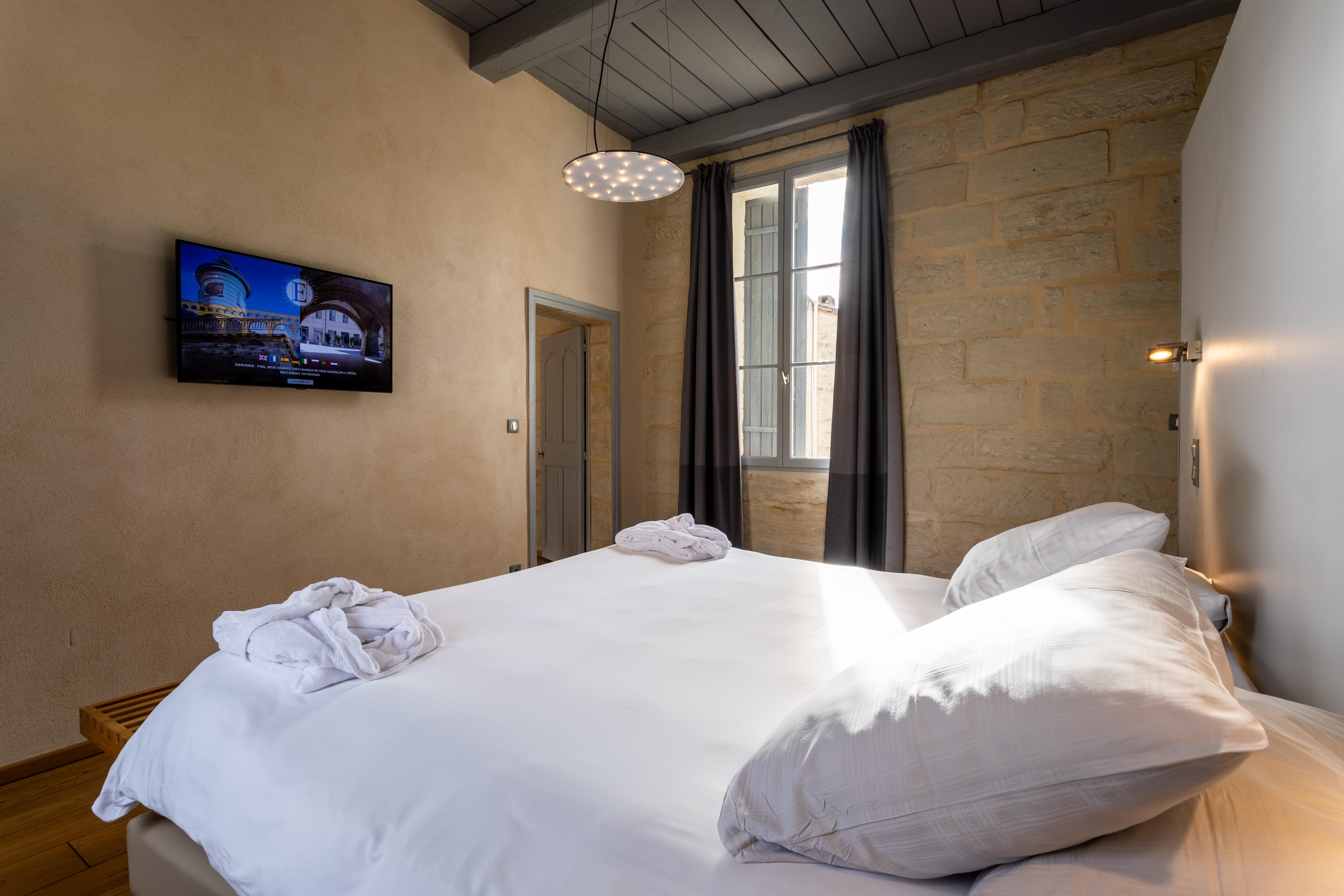 Boutique Hôtel Entraigues Uzès Exterior foto